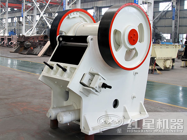 德版顎式破石機實物圖 德版顎式破石機實物圖