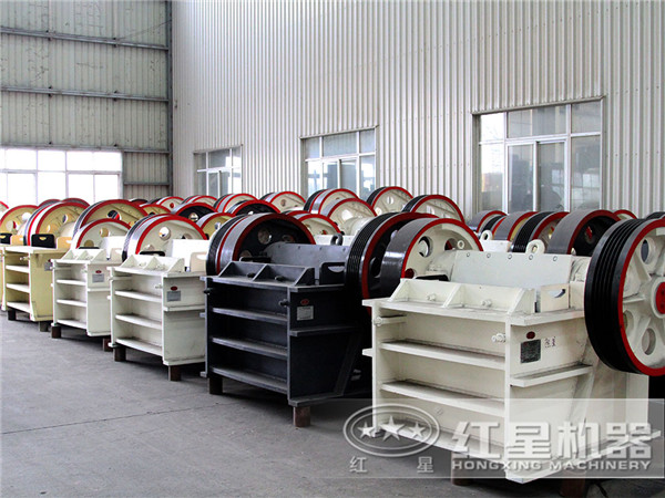 顎式破碎機實拍圖 顎式破碎機實拍圖