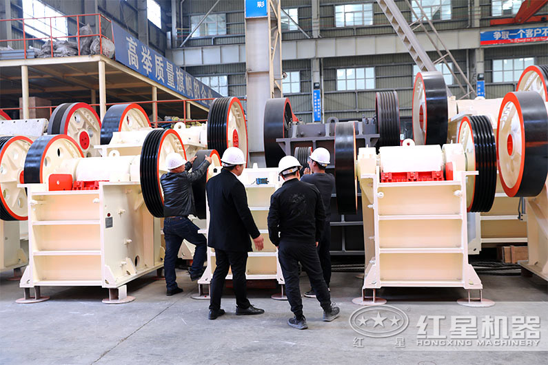 客戶來廠選擇鄂破機 客戶來廠選擇鄂破機