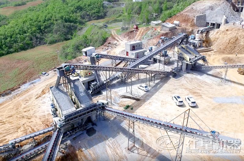 礦山破碎現(xiàn)場 礦山破碎現(xiàn)場